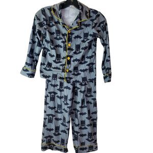 Batman Kids Pajamas Gray Black Superhero‎ Boys 2 Piece Pant Set Button Sleepwear